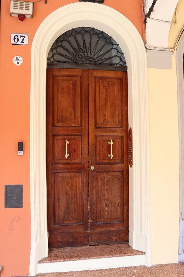 Lovely Studio D'Azeglio By Studio Vita Bologna Exterior photo